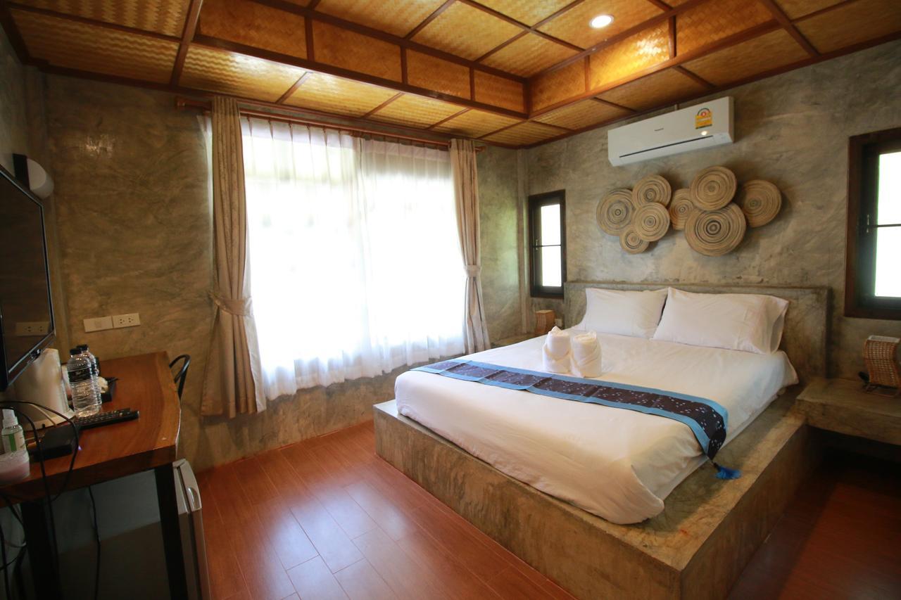 Papa'S Garden Hotell Doi Saket Eksteriør bilde